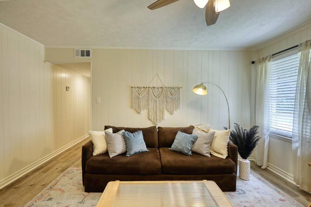 Villa The Bohemian 1/2 Mi From Covington Square Esterno foto