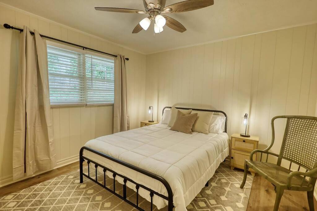 Villa The Bohemian 1/2 Mi From Covington Square Esterno foto
